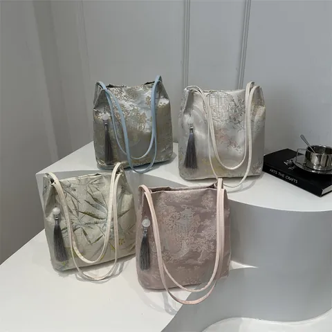 New Chinese Style Jacquard Satin Tote Bag For Women Vintage Landscape Bamboo Pattern Shoulder Bag With Tassel Decoration Elegant Daily Commute Handbag