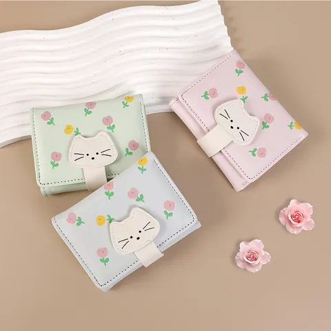 Süßes Katzenkopf-Schnalle Kurz Geldbörse PU-Leder Trifold Tulpen Blumendruck Täglich Kleine Portemonnaie Damen Mädchen