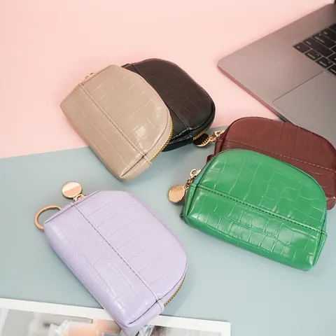 Women's Crocodile Pattern Mini Coin Purse Faux Leather Semi-Circular Key Bag With Gold Keyring Portable Small Wallet For Coins Keys