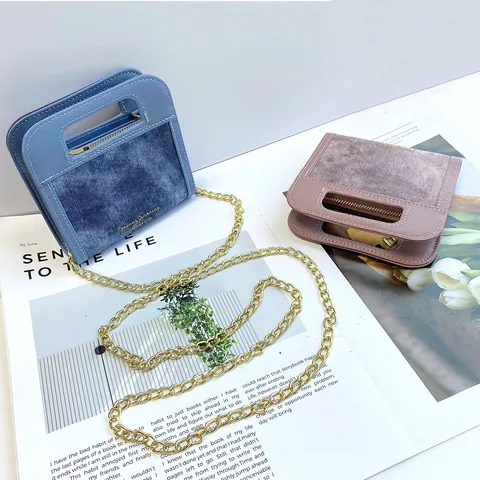 Mini Bolso Bandolera para Mujer de Mezclilla y Cuero PU Empalme Bolso de Cadena Cuadrado Pequeño Cartera de Mano de Moda para Viajes