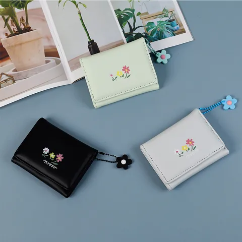 Korean Style Fresh Sweet Small Floral Print Women Short 3 Fold Wallet PU Leather Multiple Card Slots Flower Pendant Purse