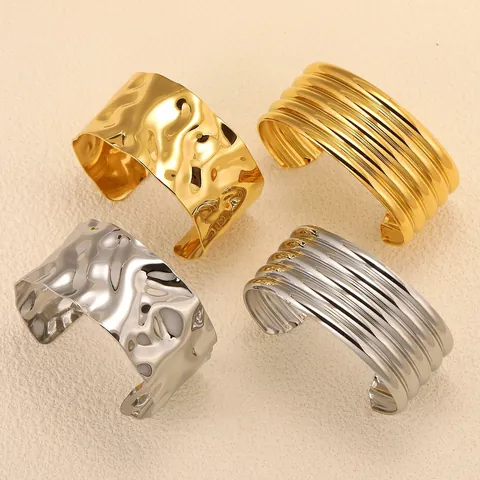 18K Gold Plated Stainless Steel Wide Open Cuff Bracelet Exaggerated Water Ripple Hammered Ribbed Bangle Jewelry For Women
