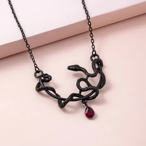 Vintage Gothic Schlange Anhänger Halskette Schwarze Legierung Roter Wassertropfen Strass Tier Schmuck Für Frauen