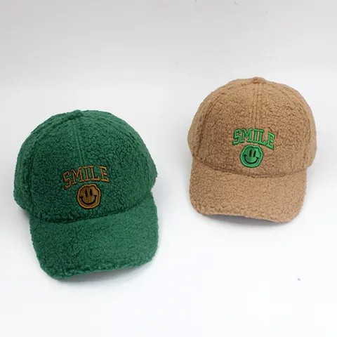 Kinder Winter Sherpa Fleece Baseballkappe Smile Gesicht Buchstaben Stickerei Warm Teddy Samt Verstellbar Sonnenhut Für Jungen Mädchen