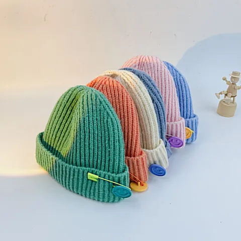 Kids Winter Warm Knitted Beanie Hat Cute Smiley Face Safety Pin Decor Acrylic Ribbed Cuff Cap For Boys Girls