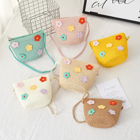 Sac Bandoulière Tissé en Paille pour Enfants Avec Fleurs au Crochet Colorées Mini Sac Seau pour Vacances à la Plage Filles