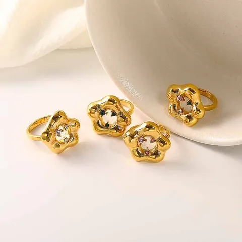 Titanstahl Trichterwinde Blume Ring Für Damen Vergoldet Hohl Blütenblatt Design Mit Zirkonia Eingelegt Mode Schmuck Zeigefinger Ring Geschenk