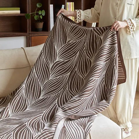 Nordic Artist Style Leaf Jacquard Knitted Throw Blanket Acrylic Soft Decorative Sofa Nap Blanket For Home Living Room Bedroom