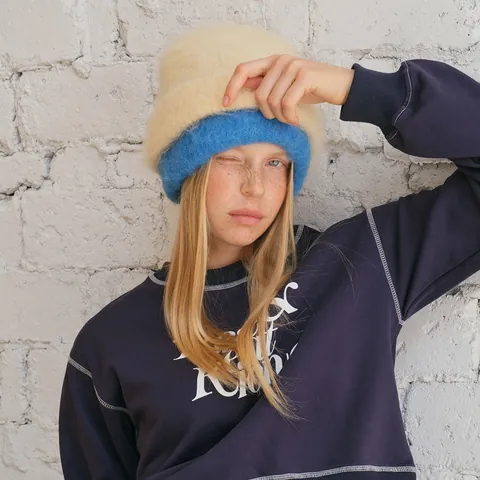 78% Alpaka-Mischung Flauschige Strickmütze für Damen Warme Winter Einfarbige Plüsch-Beanie Minimalistische Outdoor-Wintermütze