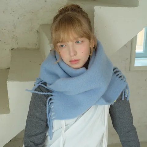 Einfarbiger Schal aus Wollmischung mit Fransen-Details Dicker Warmer Langer Schal für Damen Minimalistischer Winter Weiche Tücher