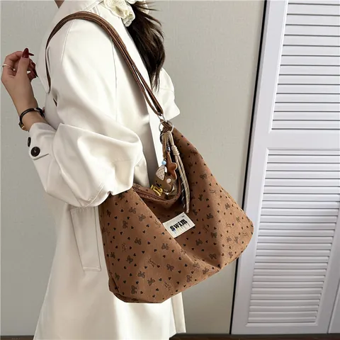 Bolso Tote de Pana para Mujer Gran Capacidad Vintage Lazo Corazón Estampado Bolso de Hombro Bolso Hobo Viaje Handbag Con Colgante de Oso