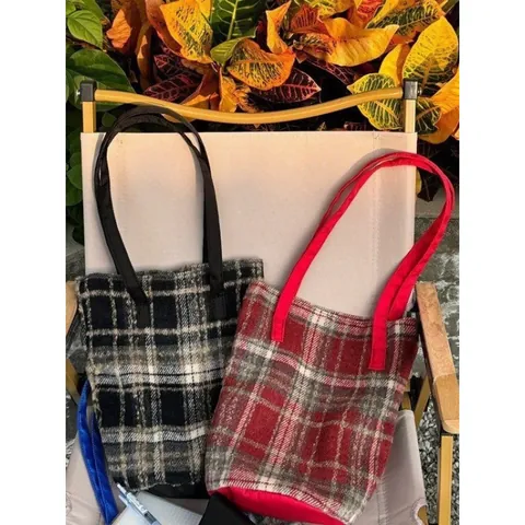 Women Woolen Plaid Bucket Bag Large Capacity Retro Checkered Tote Bag Contrast Color Handbag Shoulder Bag For School Commute