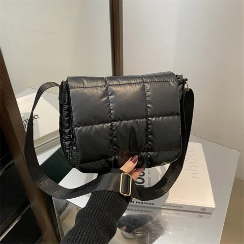 Borsa a Tracolla Trapuntata di Moda in Nylon Lucido a Rombi Con Tracolla Regolabile per Donna Casual Pendolarismo