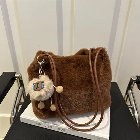 Women Furry Plush Tote Bag Large Capacity Shoulder Bag With Cute Sheep Charm Soft Faux Fur Handbag Autumn Winter Casual Bag
