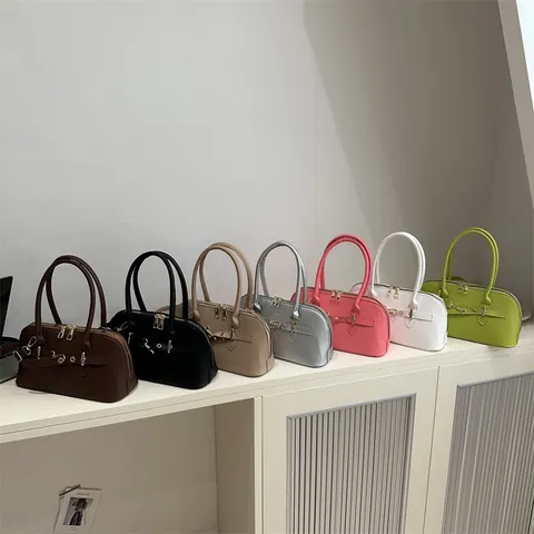 Dames Vintage Synthetisch Leer Schelp Handtas Mode Goud Riemgesp Decoratieve Schoudertas Crossbody Tas Veelzijdige Handtas