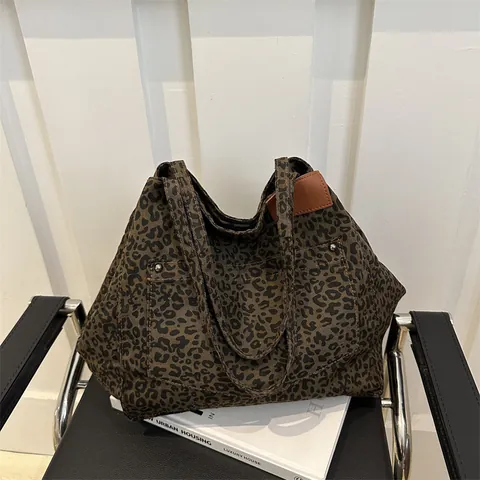 Grand Sac Fourre-Tout en Toile Imprimé Léopard pour Femmes Sac à Main Vintage Avec Rivets Décontracté Voyage Travail