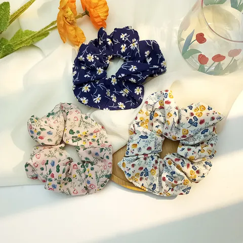 Scrunchie per Capelli in Tessuto Floreale Stile Coreano Donna Stampa Margherita Elastico Plissettato Accessori Capelli Quotidiani