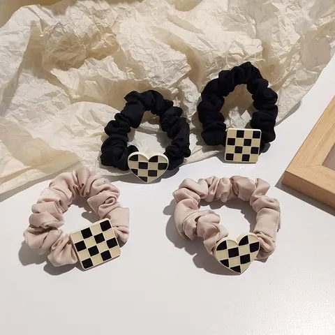 Retro Checkerboard Satin Scrunchies Heart Square Charm Elastic Hair Ties French Style Headwear For Women Girls Daily Hair Accessories