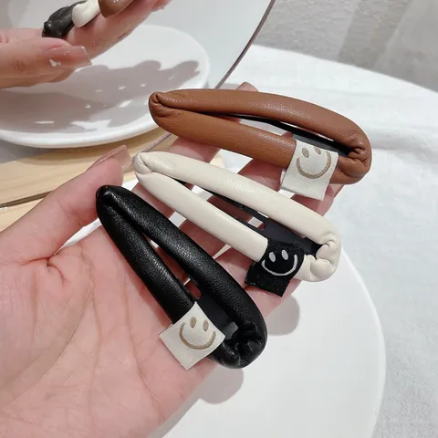 Koreanischer Stil PU Leder Wassertropfen Haarspange Minimalistischer Smiley Face BB Seitenclip Für Damen Mädchen Haarschmuck