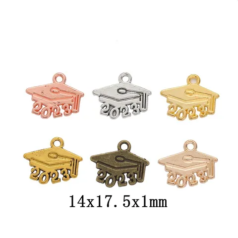 Vintage Alloy Graduation Cap Pendant 2023 2024 Year Number Metal Charm For DIY Jewelry Making Keychain Necklace Accessories