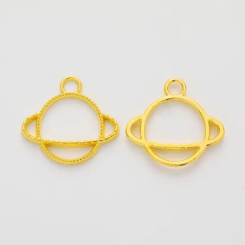 Vintage Zinklegierung Saturn Planet Anhänger DIY Schmuckherstellung Zubehör Galvanisierte Metallanhänger Für Halskette Ohrring Dekor