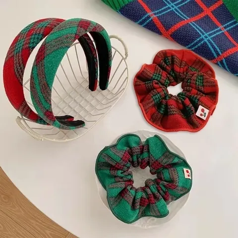 Vintage Christmas Plaid Headband For Women Girls Red Green Checkered Woolen Fabric Wide Thickened Hair Band Holiday Party Hair Accessories