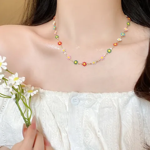 Ensemble de Bijoux Collier Bracelet Pâquerette Colorée Dopamine pour Femmes Alliage Plaqué Or Chaîne de Clavicule Été Fraîche