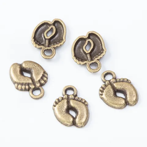 Vintage Zinc Alloy Baby Feet Footprint Charms DIY Jewelry Making Accessories For Bracelets Necklaces Crafting Antique Pendants