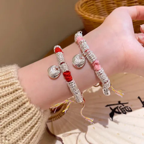 Etnische Gevlochten Touwarmband Met Fu Plaque Gelukzak Portret Hanger Nieuwe Chinese Stijl Handgemaakte Sieraden Voor Vrouwen