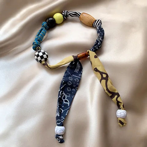 Collana a Sciarpa con Stampa Leopardata Bohemian Maillard per Donna Gioielli con Ciondolo a Cuore in Tessuto Spliced Retro