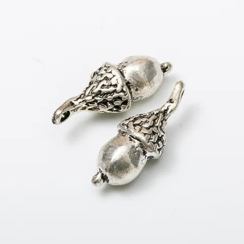 Retro Alloy Acorn Pinecone Shape Pendants For Jewelry Making DIY Antique Bronze Silver Metal Charms Craft Accessories
