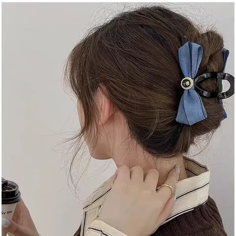 Pinza per Capelli a Fiocco in Denim Grande Clip a Squalo in Resina Vintage Con Rosa e Perla Artificial Sintetica per Donna Ragazze Dolce Accessorio