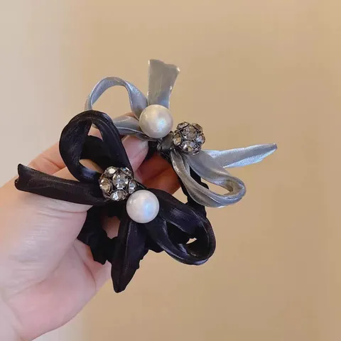 Elegante Elastico Per Capelli Scrunchie Con Fiocco In Raso Perla Artificial Sintetica E Sfera Di Strass Fascia Luccicante Per Donna