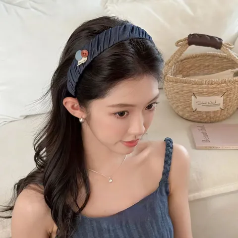 Fashion Denim Fabric Pleated Headband For Women Girls Wide Brim Hair Hoop With Button Decor Hand Made Daily Hair Accessories