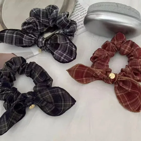 Coletero Retro de Cuadros Con Lazo para Mujer Niñas Scrunchie Vintage Diseño de Rejilla Con Etiqueta de Metal Tela Elástica Accesorios para el Cabello
