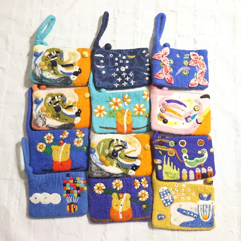 Handmade Wool Felt Flower Coin Purse Artistic Abstract Starry Sky Pattern Mobile Phone Bag Mori Style Handbag With Strap Women Jewelry Storage Pouch Gift