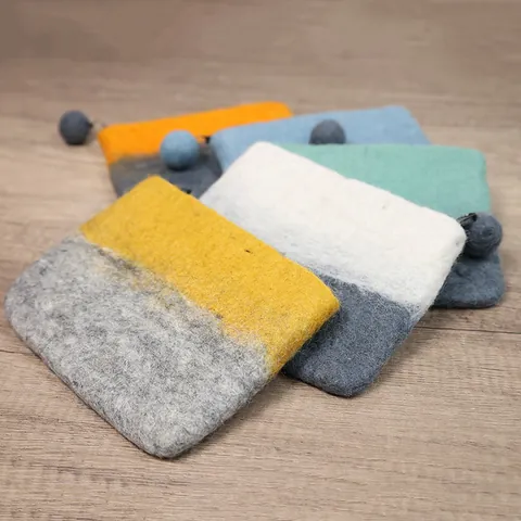 Handmade Wool Felt Coin Purse Artistic Morandi Contrast Color Small Wallet Pom Pom Zipper Storage Bag For Cards Daily Use