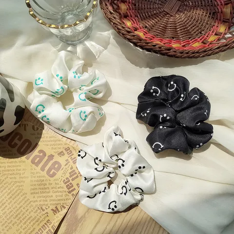 French Style Satin Hair Scrunchie With Smiley Face Pattern Elegant Elastic Ponytail Holder For Women Fashion Hair Accessories