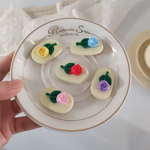 Koreaanse Stijl Zoet Kleurrijk Tulp Bloem Haarklem Acryl Eendenbekclip Voor Dames Dagelijks Daten Haaraccessoires Sieraden