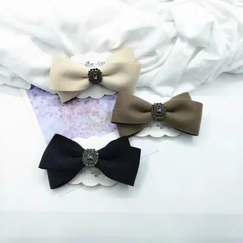 Vintage Woolen Bow Hair Clip For Women Elegant Rhinestone Shimmer Spring Clip French Style Hair Accessories For Party Daily