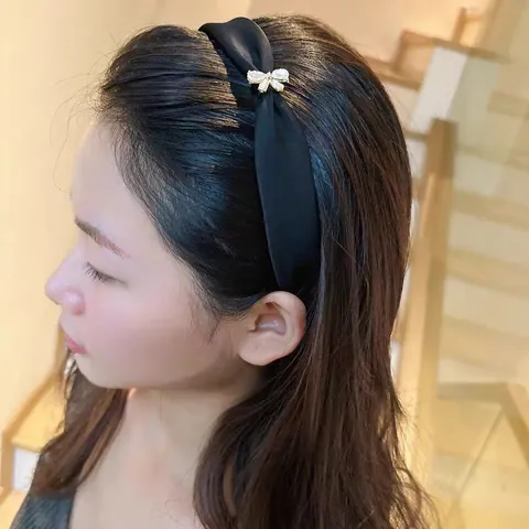 Diadema de Lazo de Satén Elegante para Mujer Con Adorno de Strass Aro de Pelo Antideslizante Simple Accesorio de Tocado de Moda