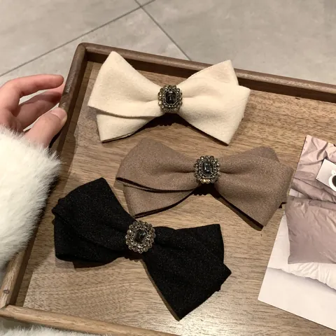 Elegante Wollen Strik Haarclip Met Vintage Strass Edelstein Retro Stof Haarklem Voor Vrouwen Sieraden