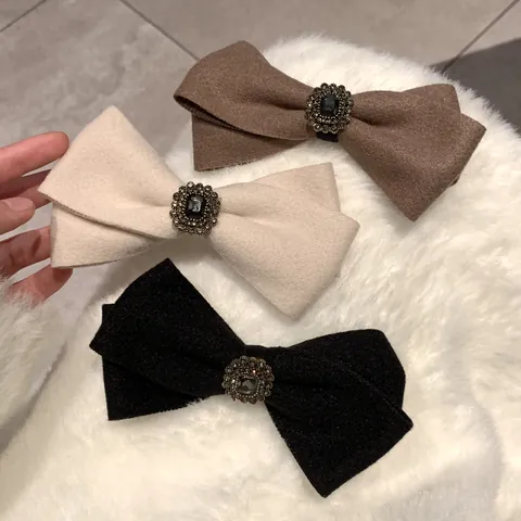 Elegante Wollen Strik Haarclip Met Vintage Strass Edelstein Retro Stof Haarklem Voor Vrouwen Sieraden