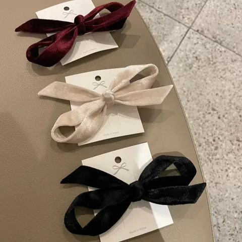 Velvet Bow Hair Clip Elegant Korean Style Duckbill Clip Solid Color Hair Pin Accessory For Women Girls Daily Dating Gift