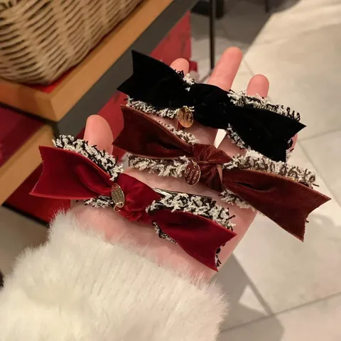 Barrette à Cheveux Nœud en Velours de Style Coréen Avec Bord en Tweed et Étiquette en Métal Accessoires de Cheveux pour Femmes
