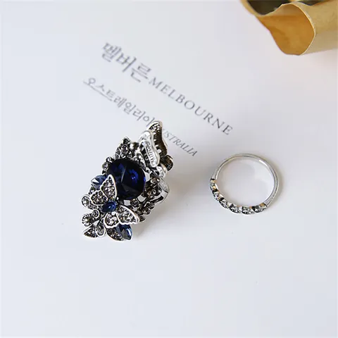 Vintage Alloy Crystal Butterfly Ring Retro Red Purple Blue Large Gemstone Cocktail Ring And Simple Band For Women Jewelry