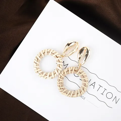 Bohemian Alloy Shell Stud Earrings With Round Woven Straw Rattan Dangle For Women Beach Vacation Fashion Jewelry Gift