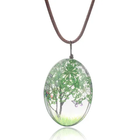 Collier Pendentif Arbre Fleurs Séchées en Résine avec Papillon Chaîne Corde Tressée Bijoux Minimalistes pour Femmes Cadeau