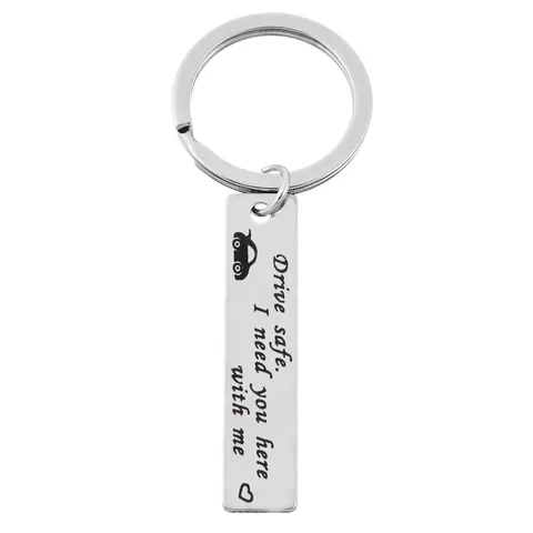 Portachiavi Rettangolare in Acciaio Inossidabile Con Incisione Drive Safe I Need You Here With Me Ciondolo Cuore Auto Regalo