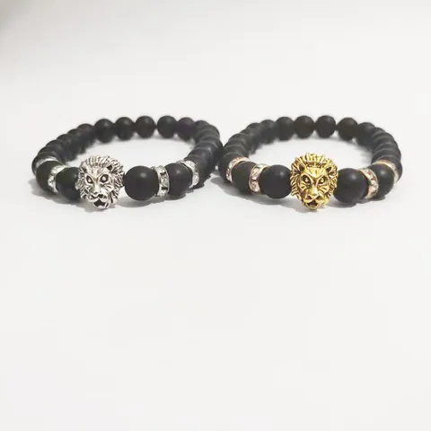 Pulsera de Cuentas de Cabeza de León Punk para Hombre Aleación Dije de Strass Cuentas Negras Mates Pulsera Elástica Joyería de Moda